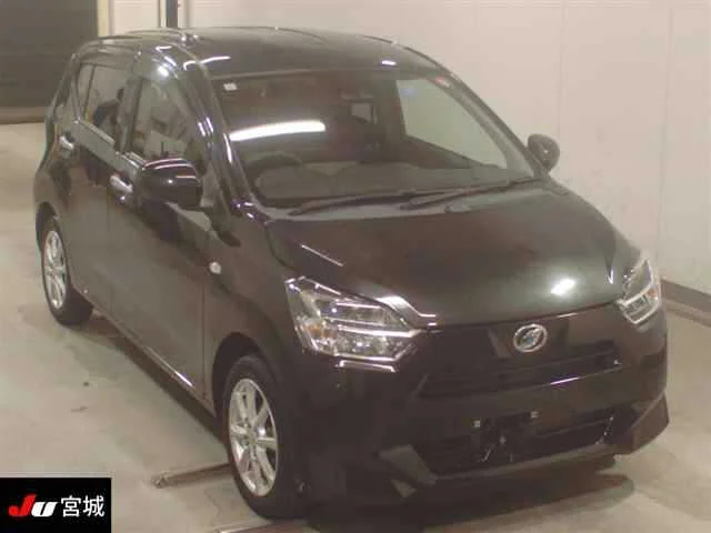 Daihatsu Mira e:S LA350S 2021
